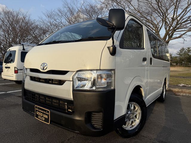 HIACE van 4WD