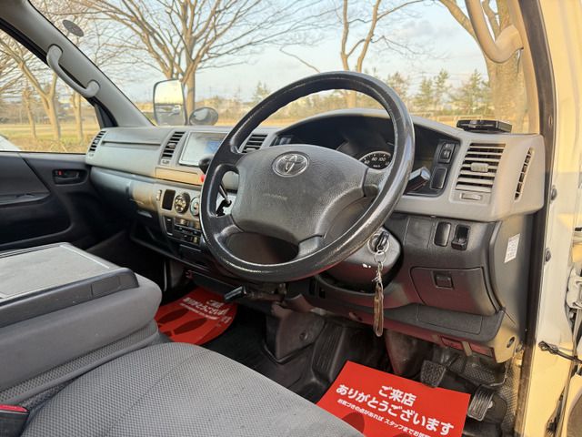 HIACE van 4WD