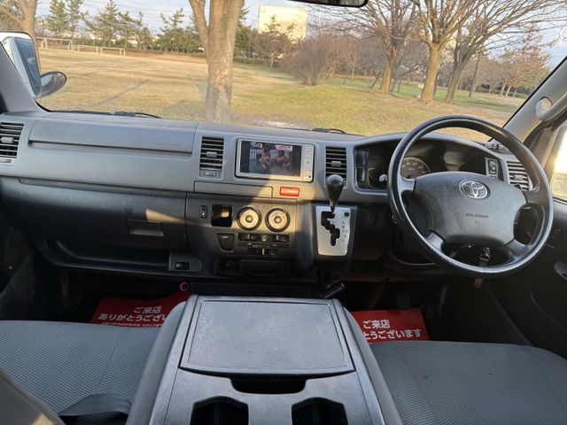 HIACE van 4WD