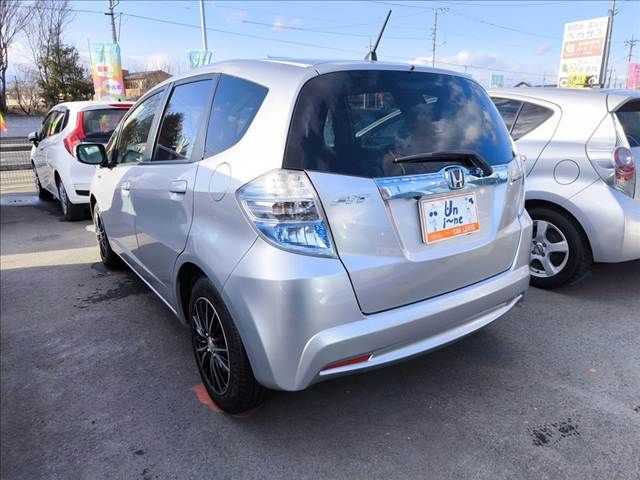 FIT HYBRID