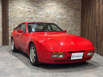 PORSCHE 944
