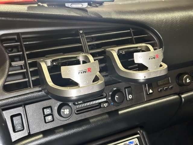 PORSCHE 944