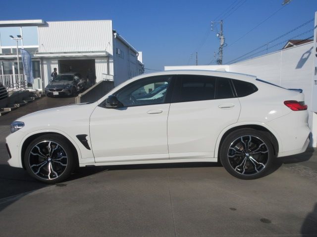 BMW X4 M