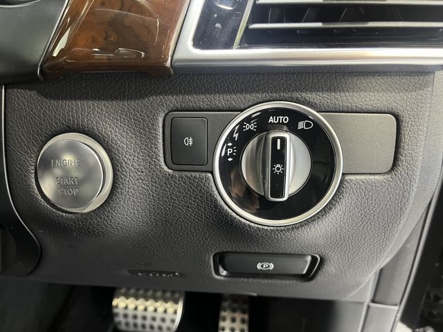 MERCEDES BENZ GLS class