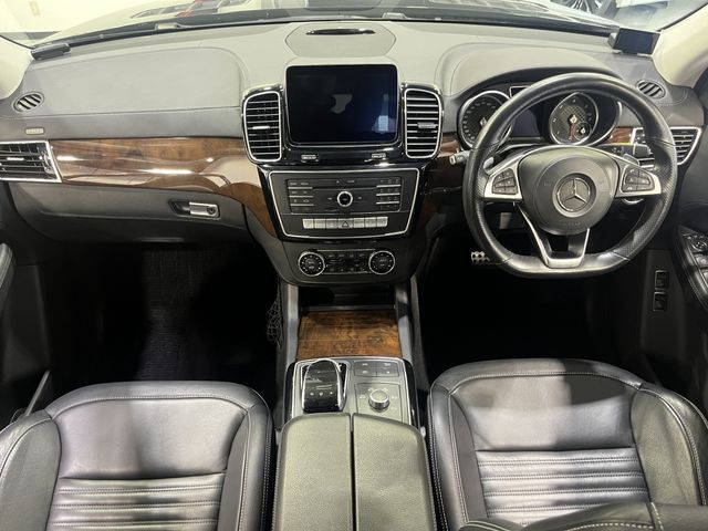 MERCEDES BENZ GLS class