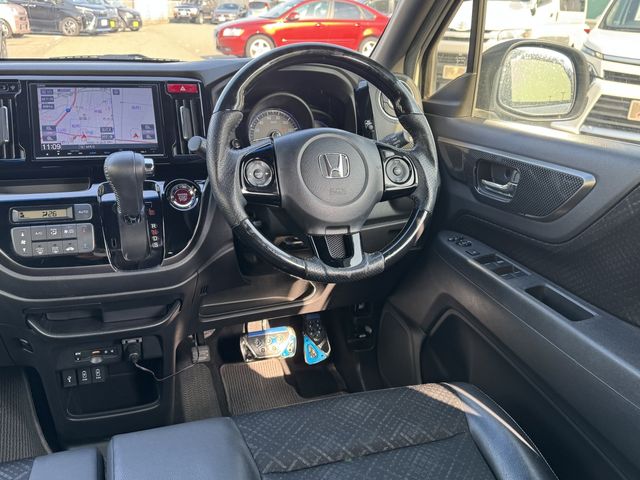 N-WGN CUSTOM