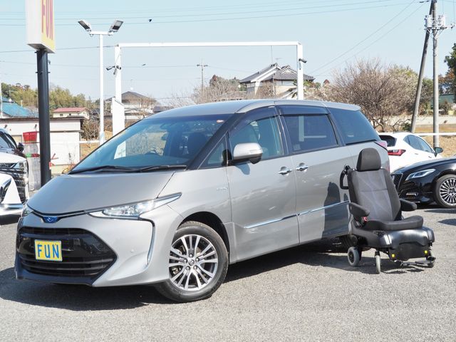 ESTIMA HYBRID 4WD