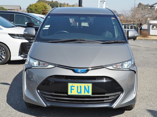 ESTIMA HYBRID 4WD