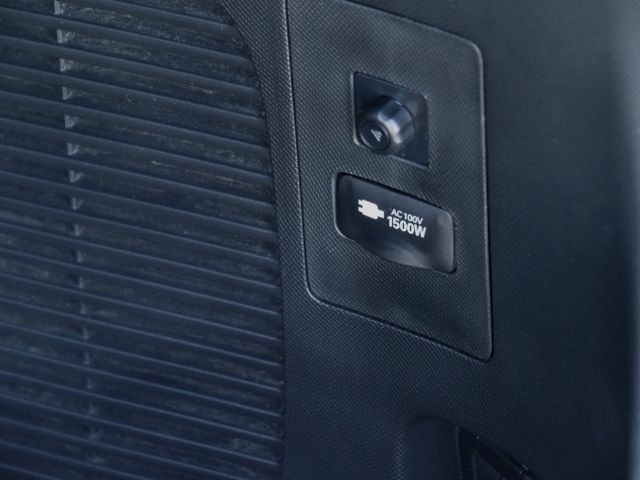 ESTIMA HYBRID 4WD