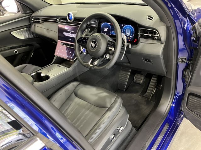 MASERATI Grecale