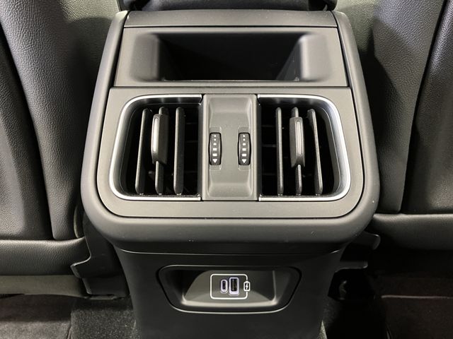 MASERATI Grecale