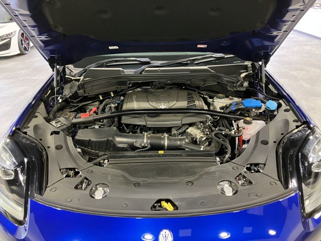 MASERATI Grecale