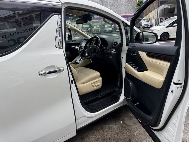 ALPHARD hybrid 4WD