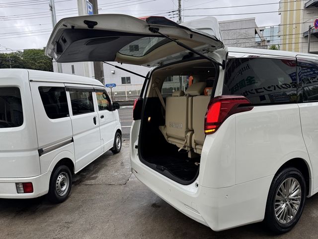 ALPHARD hybrid 4WD