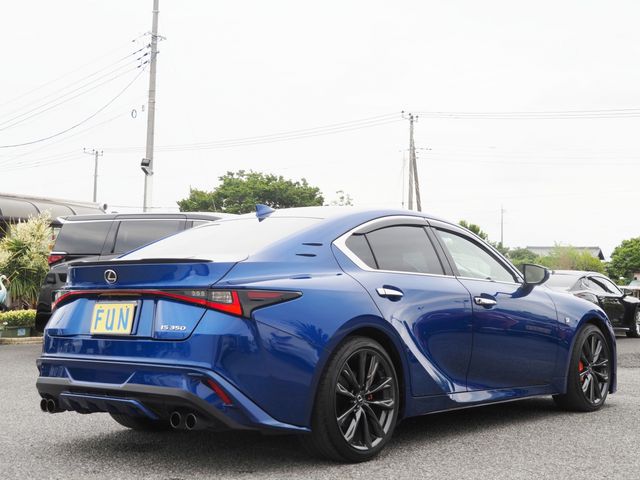 LEXUS IS350