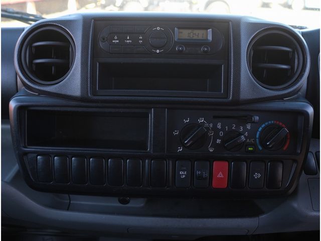 DYNA Route Van