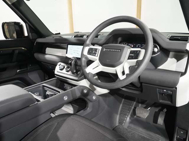ROVER DEFENDER