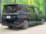 VOXY HYBRID