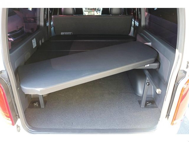 HIACE van 4WD