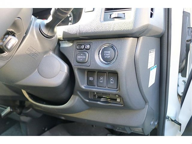 HIACE van 4WD