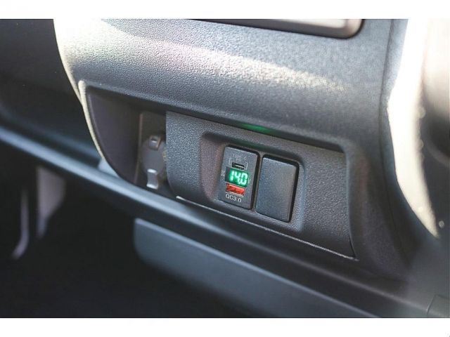 HIACE van 4WD