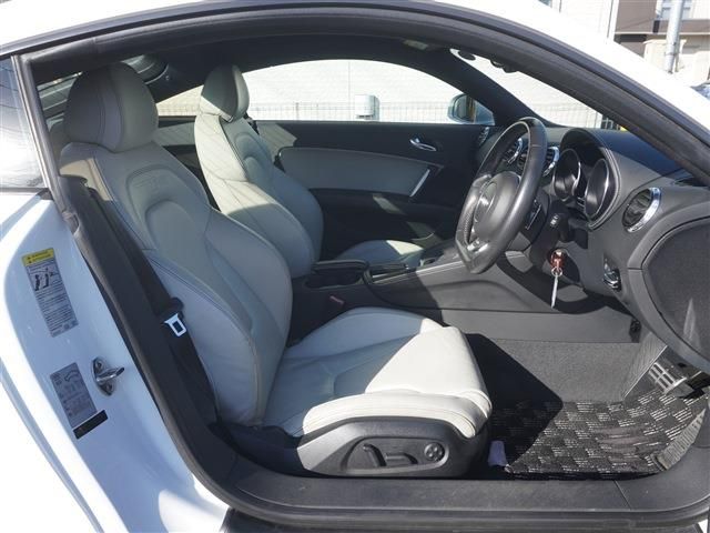 AUDI TT RS coupe