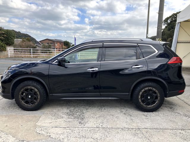 X-TRAIL 2WD