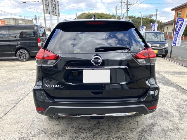 X-TRAIL 2WD