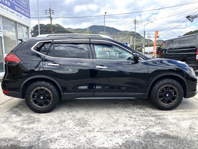 X-TRAIL 2WD