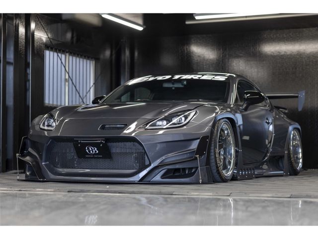 GR86