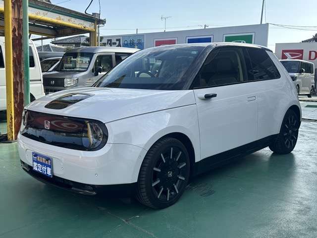 Honda e