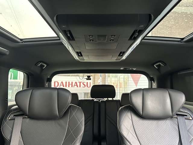 VELLFIRE HYBRID 4WD