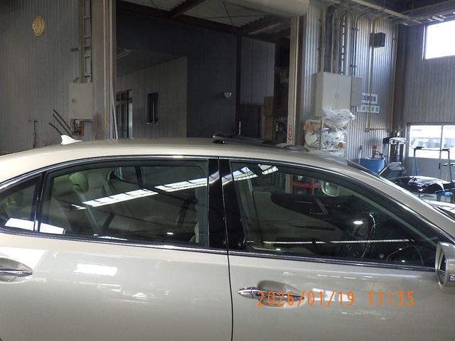 LEXUS LS600hL