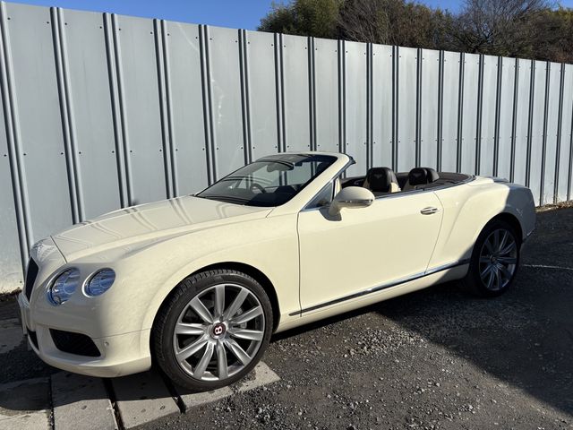 BENTLEY open