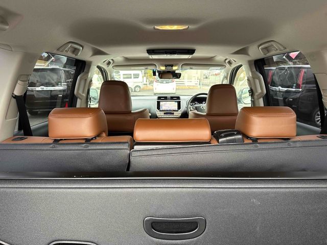 LANDCRUISER PRADO