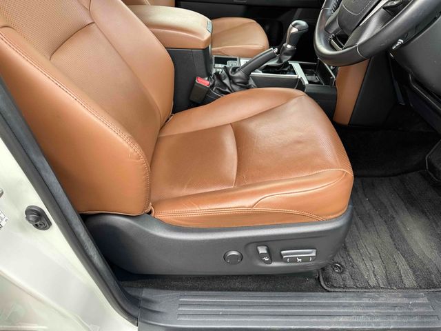 LANDCRUISER PRADO