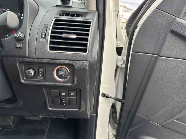 LANDCRUISER PRADO