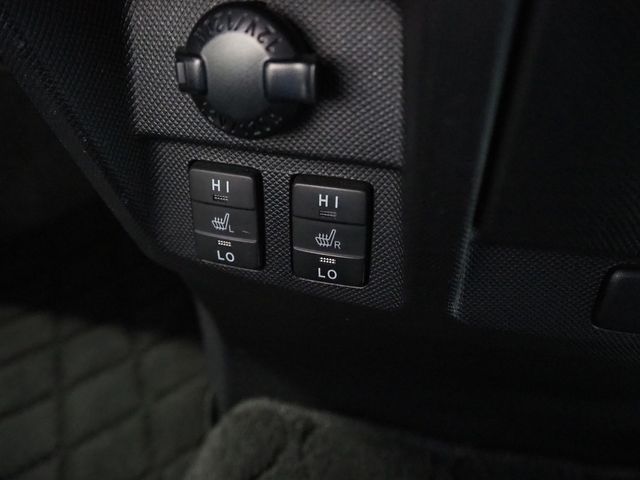 ESTIMA  4WD