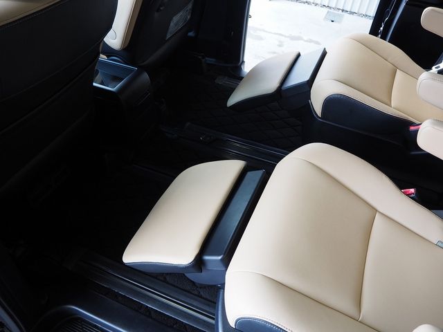 ESTIMA  4WD