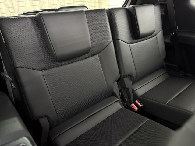 LANDCRUISER 250