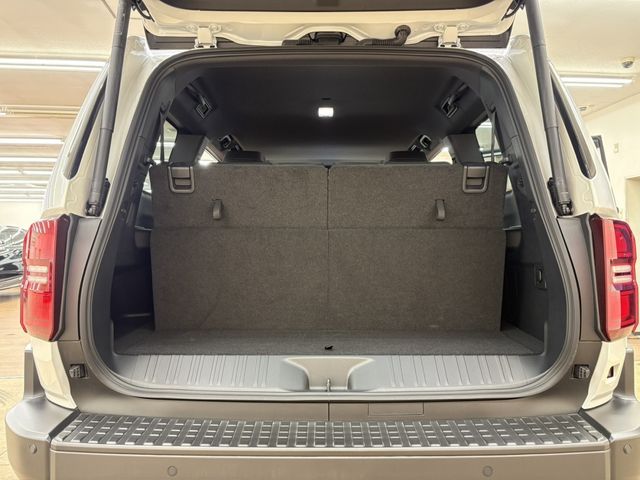 LANDCRUISER 250