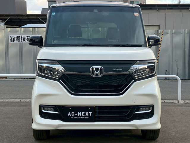 N-BOX CUSTOM 4WD