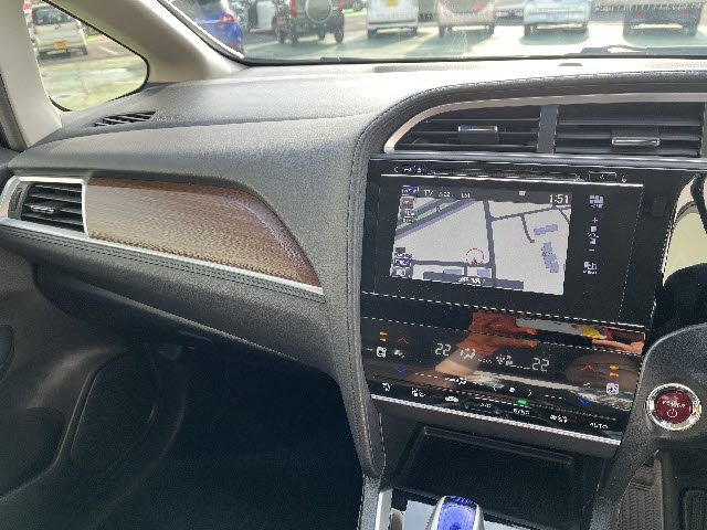 SHUTTLE HYBRID