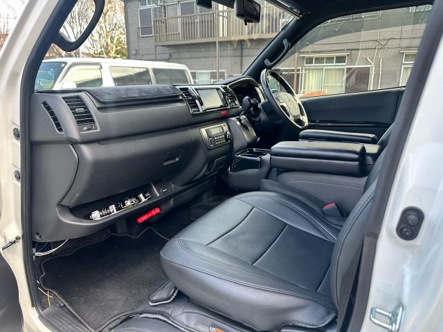 HIACE van 2WD