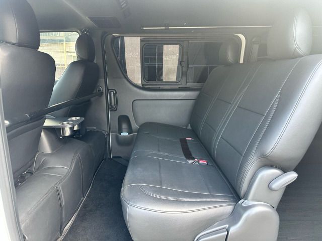 HIACE van 2WD