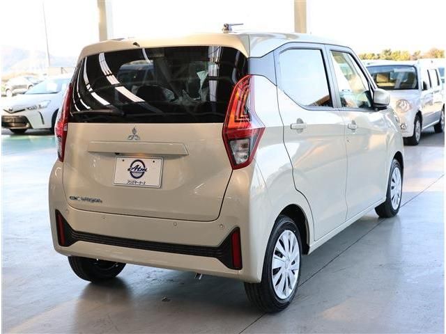 eK WAGON