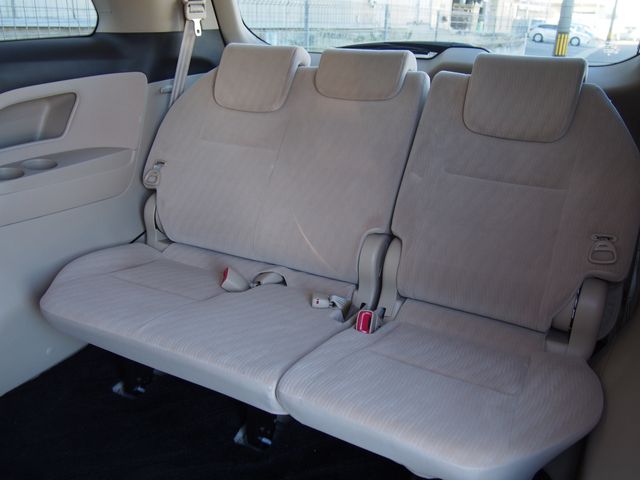 ESTIMA HYBRID 4WD