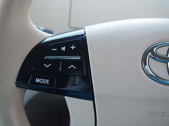 ESTIMA HYBRID 4WD