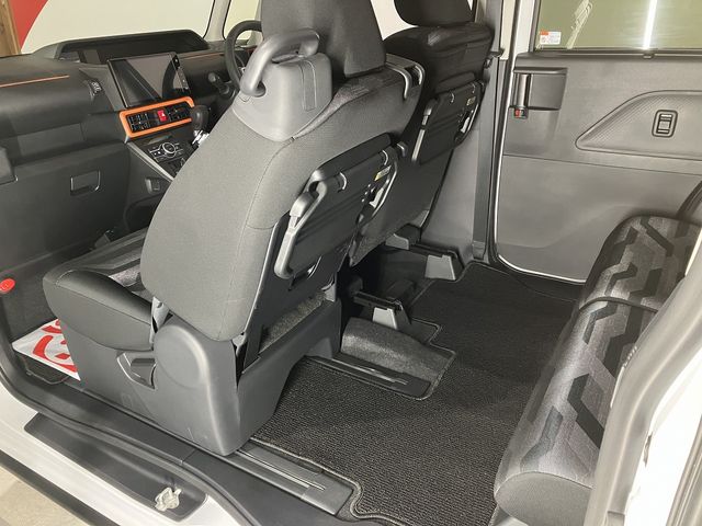 TANTO FAN CROSS 4WD
