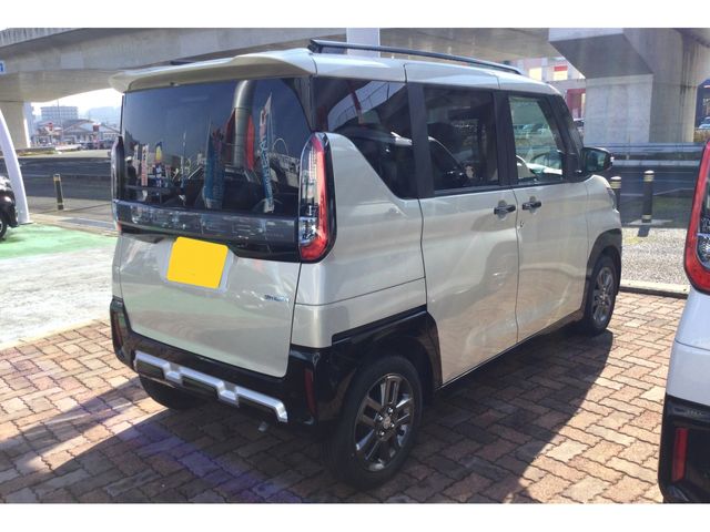 DELICA MINI